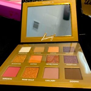 Beautiful eye shadow palette from ulta